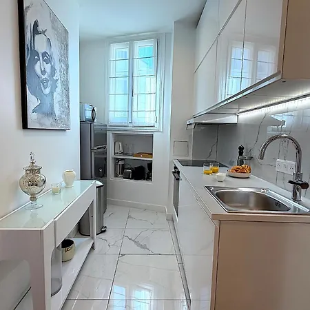 Jean Bologne L Apartment Paris