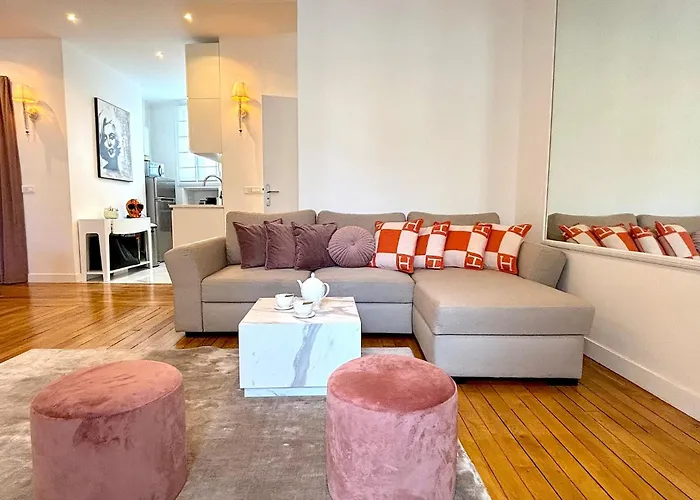 Apartment Jean Bologne L *