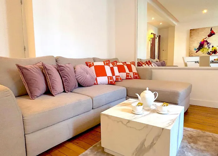 Jean Bologne L Apartment *